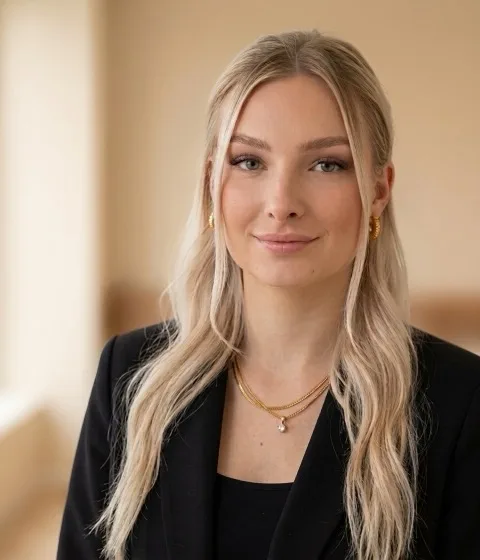 Charlotte R., Kundenservice bei Messner