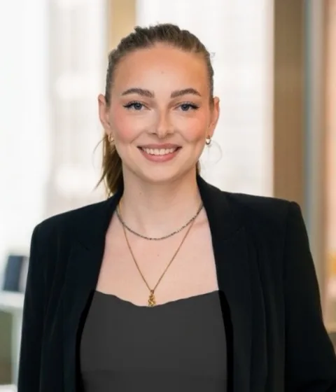 Viktoria B., Buchhaltung bei Messner